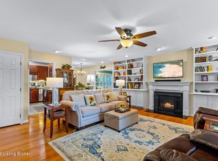5519 Forest Lake Dr, Prospect, KY 40059