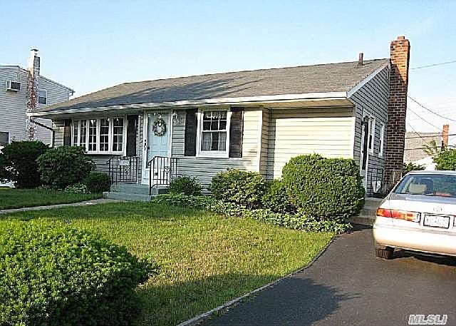 1st image of 16 Terrell Ln