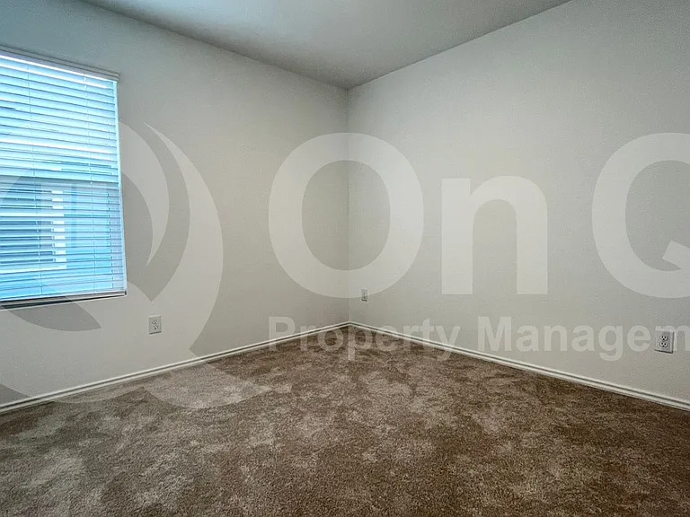 7205 Gray Wolf Ln — Photo 11