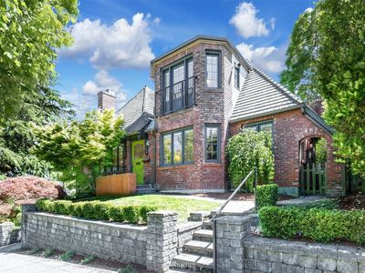161 Lee Street, Seattle, WA, 98109