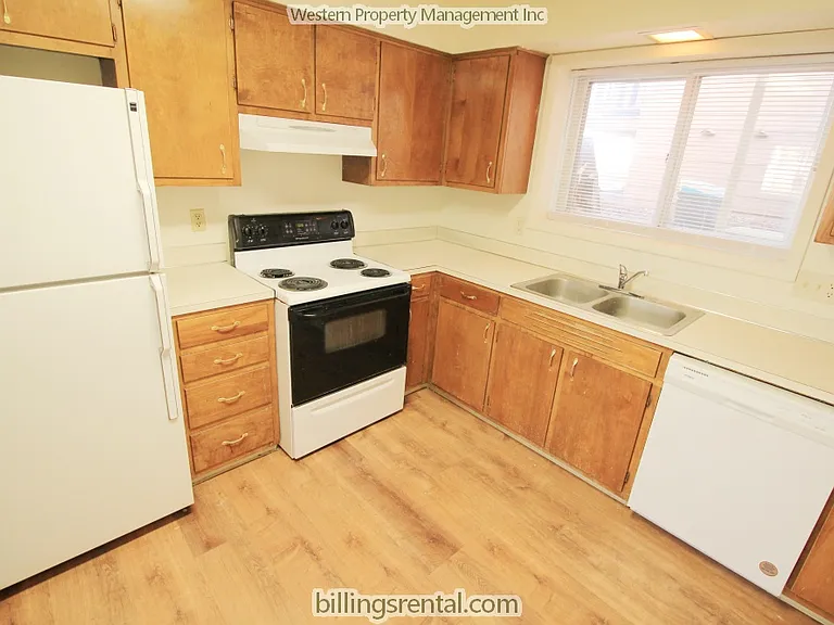 2316 Alderson Ave — Photo 7