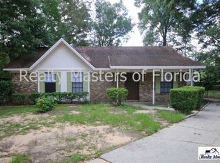 405 Cornwall Cir, Pensacola, FL 32514
