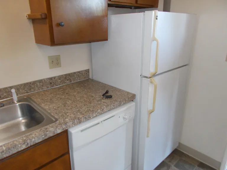 2320 I St #6 — Photo 3