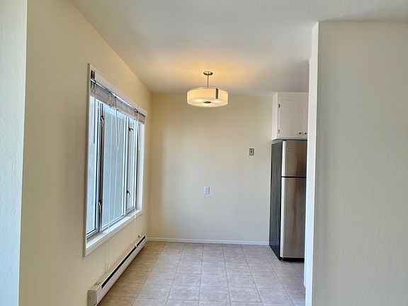 3rd image of 2301 Larkin St APT 402