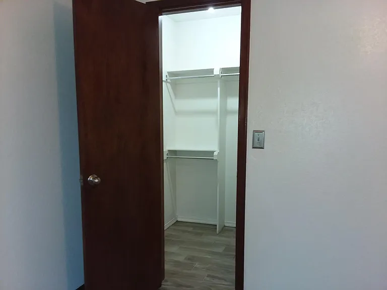 2nd bedroom closet