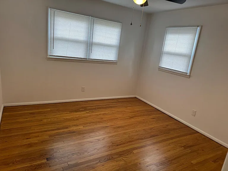 1105 Callahan St — Photo 14