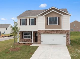 122 Wildbrook Dr, Waynesville, NC 28785