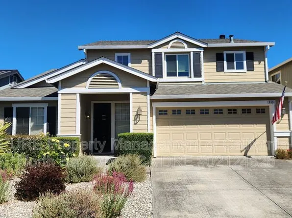 8036 Mason Dr, Rohnert Park, CA 94928