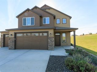 400 Summit Loop, Eltopia, WA 99330