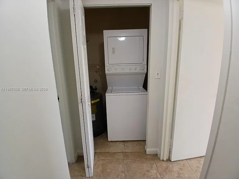 5901 Washington St #247 — Photo 10