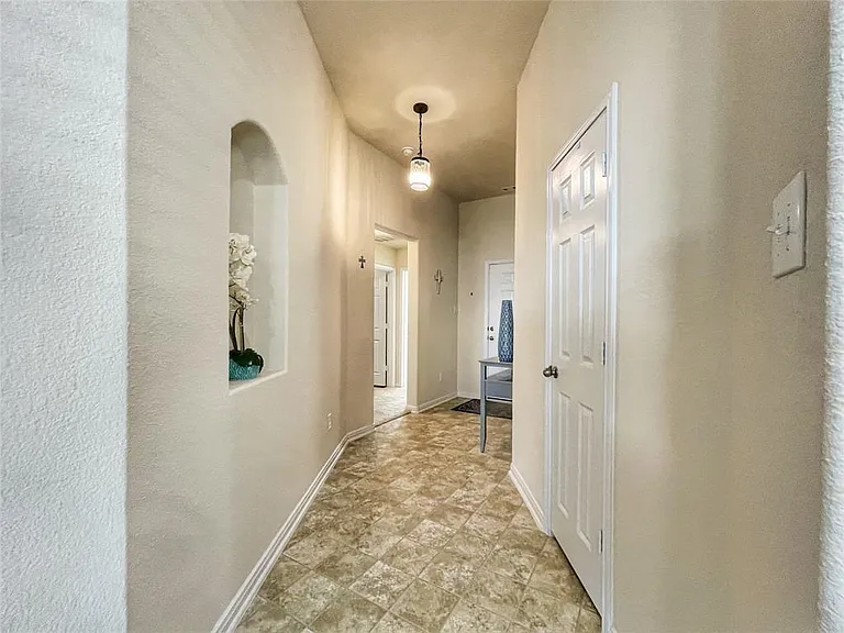 29339 Fair Sky Trl — Photo 5