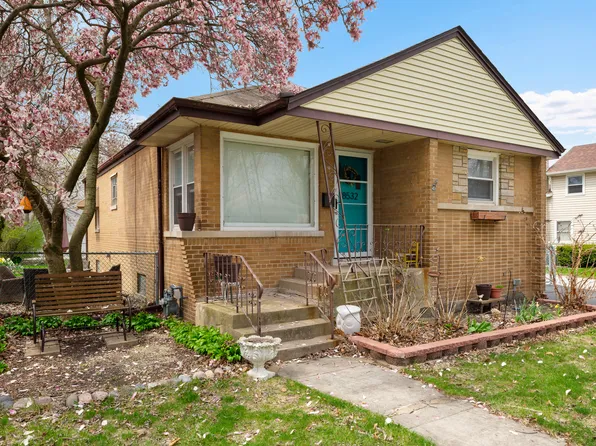 18532 Morris Ave, Homewood, IL 60430