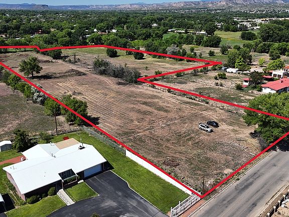2nd image of 1000 La Joya St