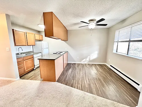 Floor plan 2/2 Semi-Classic