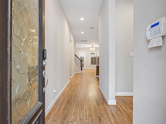 2nd image of 10408 Quiet Courtyard Rd