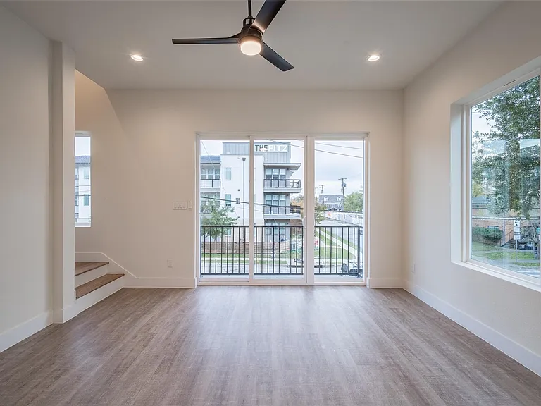 1614 N Fitzhugh Ave #301 — Photo 15