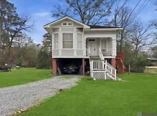 18475 H H Wilson Rd, Prairieville, LA 70769