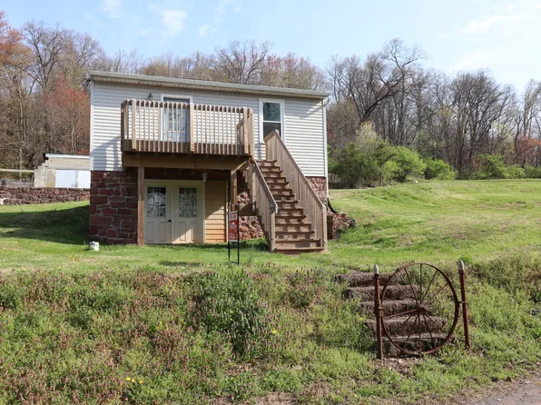 350 Adamstown Rd #C, Reinholds, PA 17569