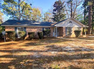 6326 Greyfield Rd, Fayetteville, NC 28303