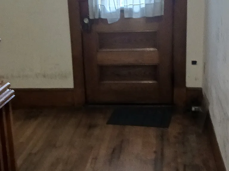126 Edwards St — Photo 13