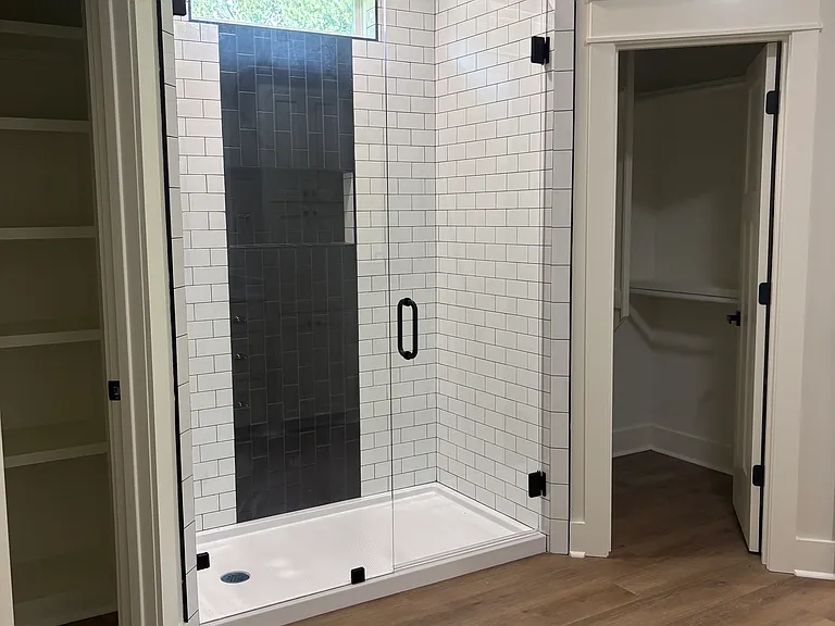 706 N Cedar St — Photo 13