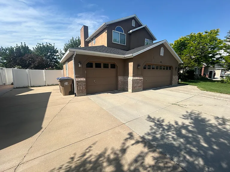 112 E Sweet Berry Dr — Photo 13