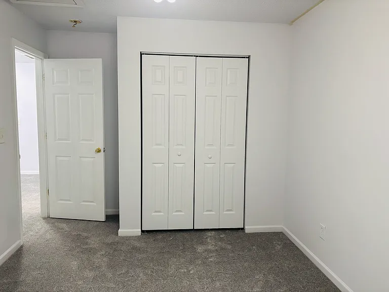 9511 Brackenview Ct #11 — Photo 9