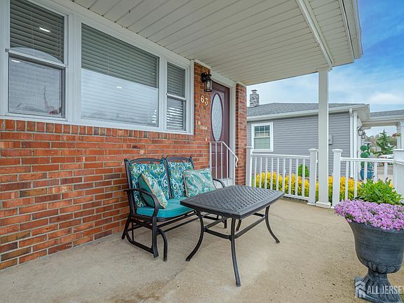 3rd image of 63 Puerto Vallarta St