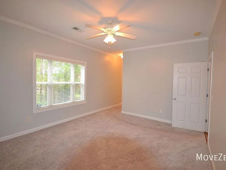 210 Fullford Ln #102 — Photo 18