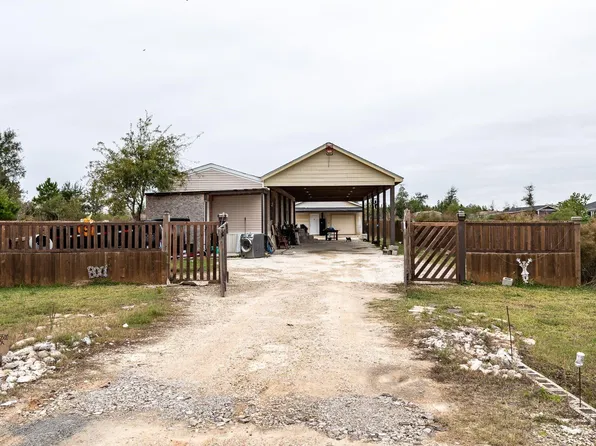 905 Road 5500, Cleveland, TX 77327