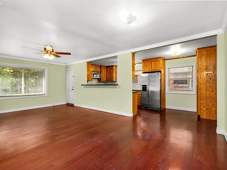 10202 Woodwind Dr — Photo 6