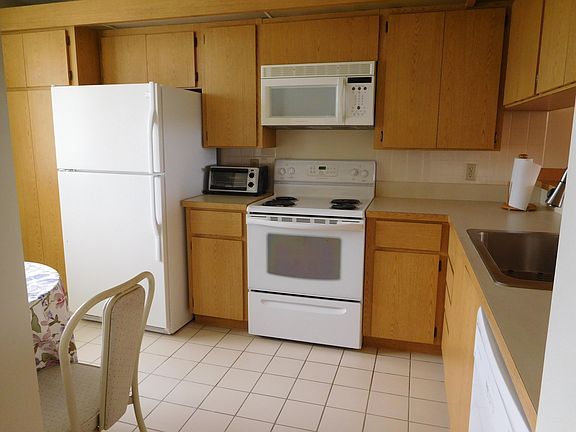 2nd image of 2581 Village Blvd APT 402