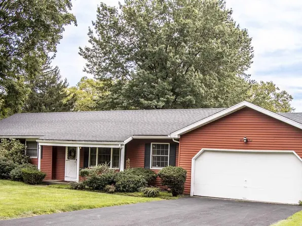 849 Hilltop Rd, Erie, PA 16509