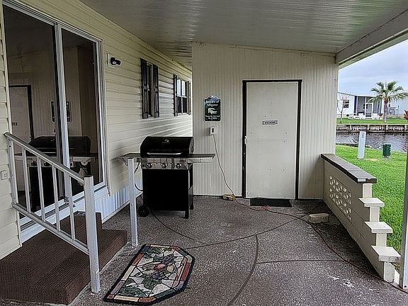 2nd image of 288 Garden Ln