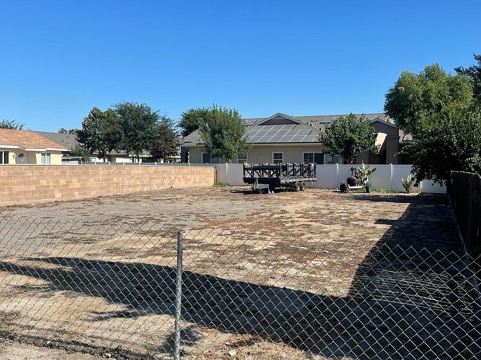 2nd image of 334 G Street #X