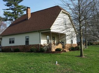 111 N Main St, Cannelburg, IN