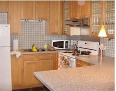 32 Whites Ave APT D55, Watertown, MA, 02472