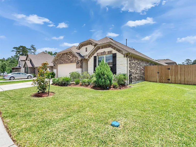27997 Lone Hollow Ln — Photo 8