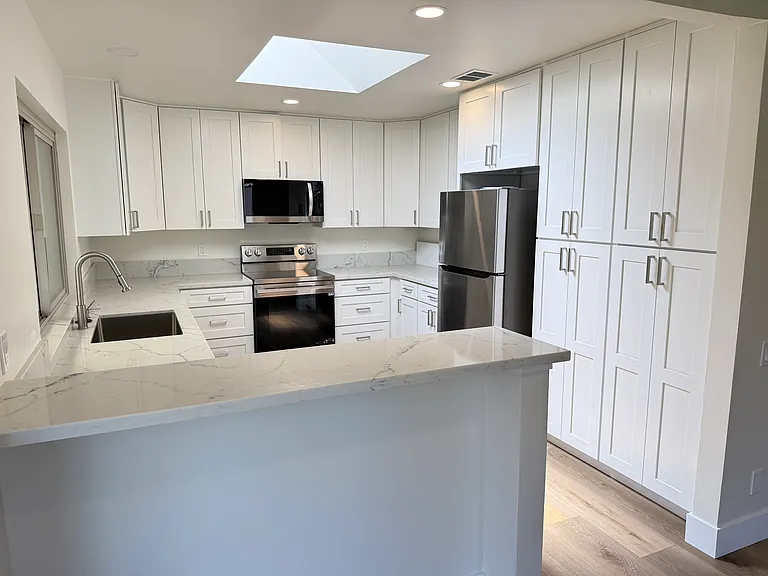 27481 Avenida Larga — Photo 8