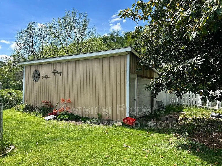 3922 Churchville Ave — Photo 35