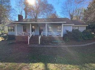 25 Gibson Dr, Carrollton, GA 30117