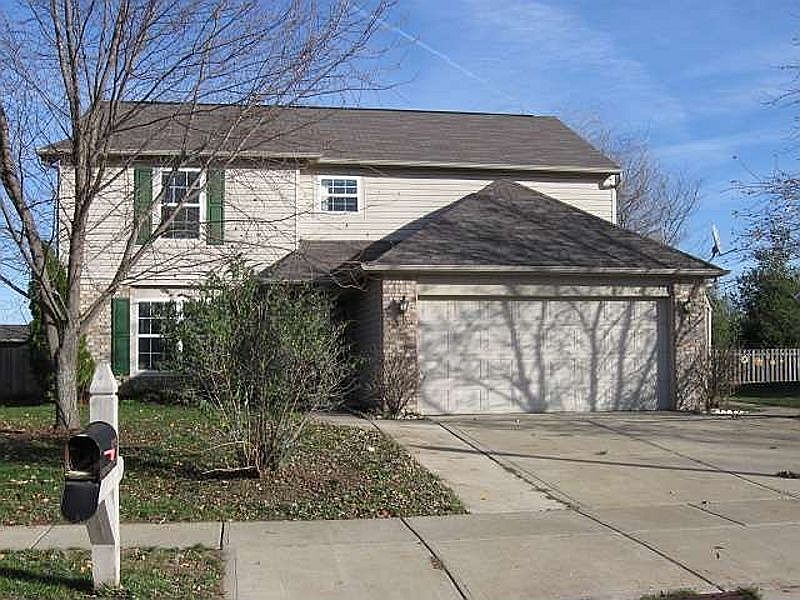 1st image of 879 Waterway Dr