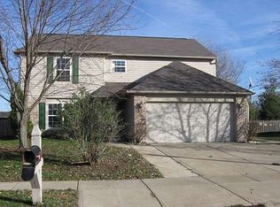 879 Waterway Dr, Franklin, IN 46131