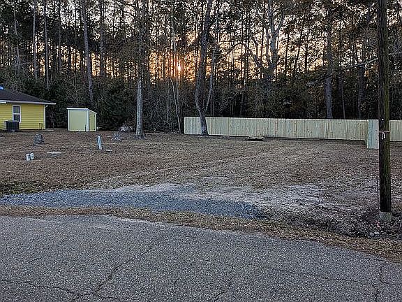 2nd image of 23A 5th St