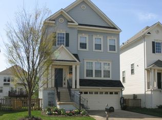 8824 Flatbush Ct, Manassas, VA 20109