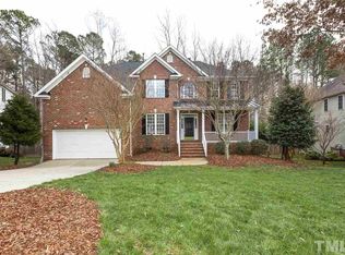 206 Faraday Ct, Cary, NC 27518