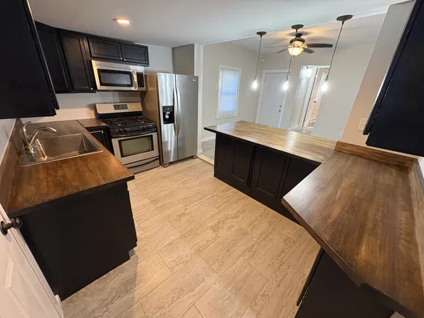 326 E Broad St #A, Millville, NJ 08332