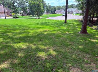 22 Paradise Pl, Scottsboro, AL 35769