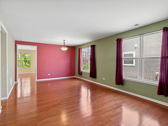4th image of 3244 Comstock Ct