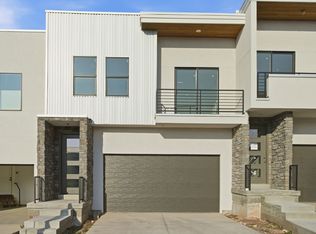 191 E 210 N, North Salt Lake, UT 84054